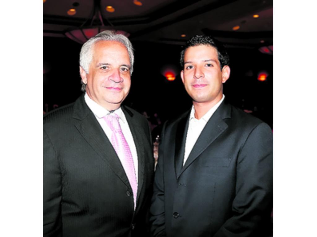 11. Manuel González y Alexis Quintero.