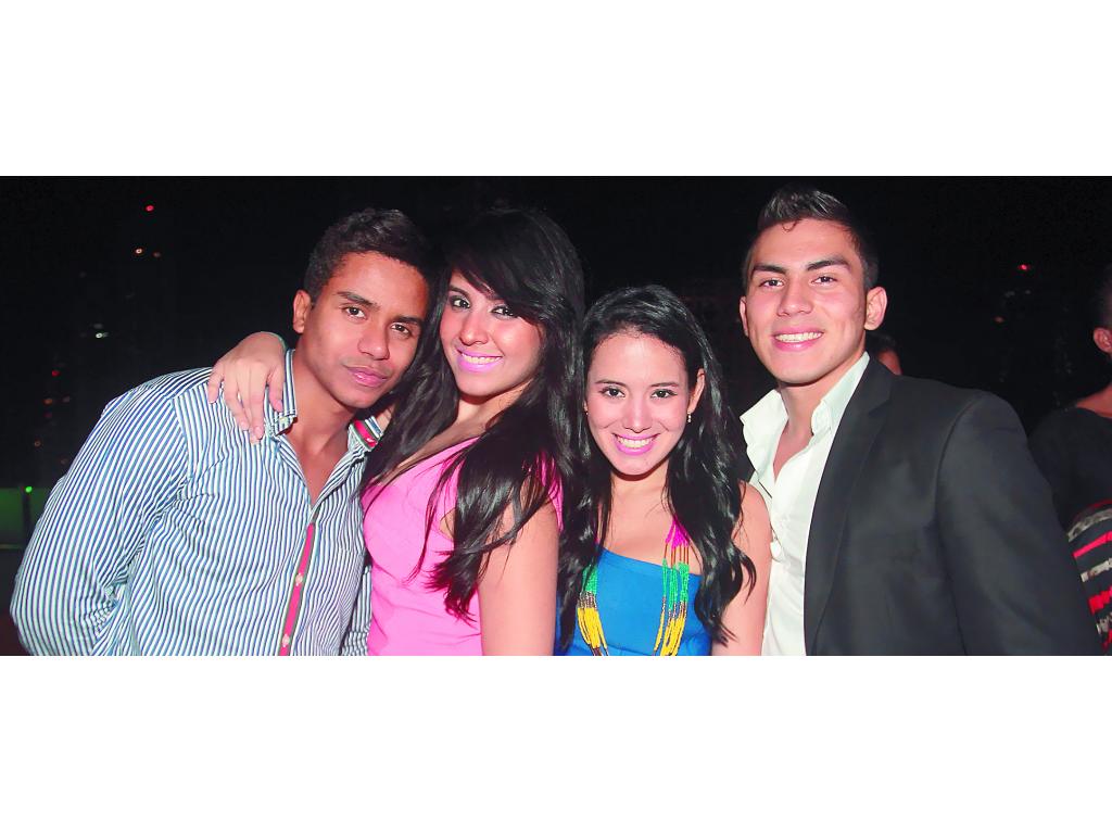 Joshua Watson, Mariluz Castillo, Stephanie Torres y Humberto Vásquez.()