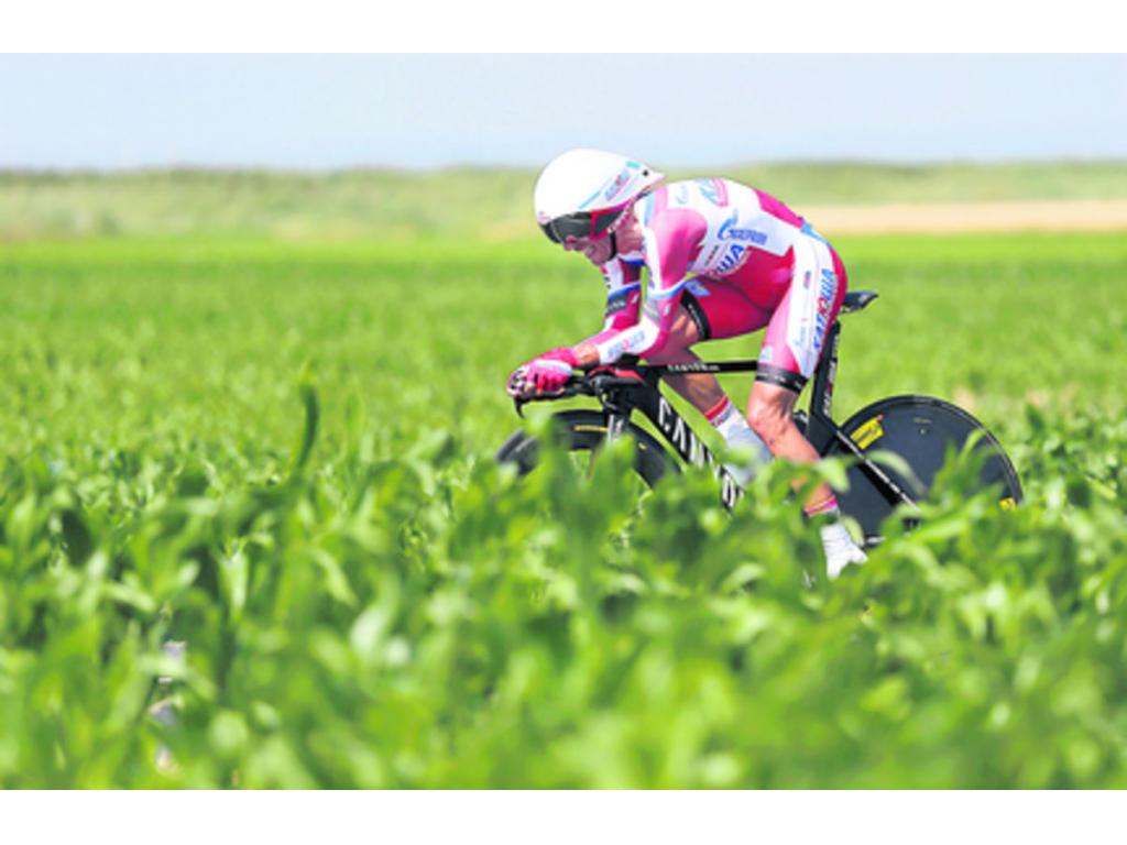 Joaquim "Purito" Rodríguez (Katusha) calificó de "barbaridad" los 3.28 minutos que se dejó en la contrarreloj respecto al vencedor, pero considera que el podio "aún es posible".