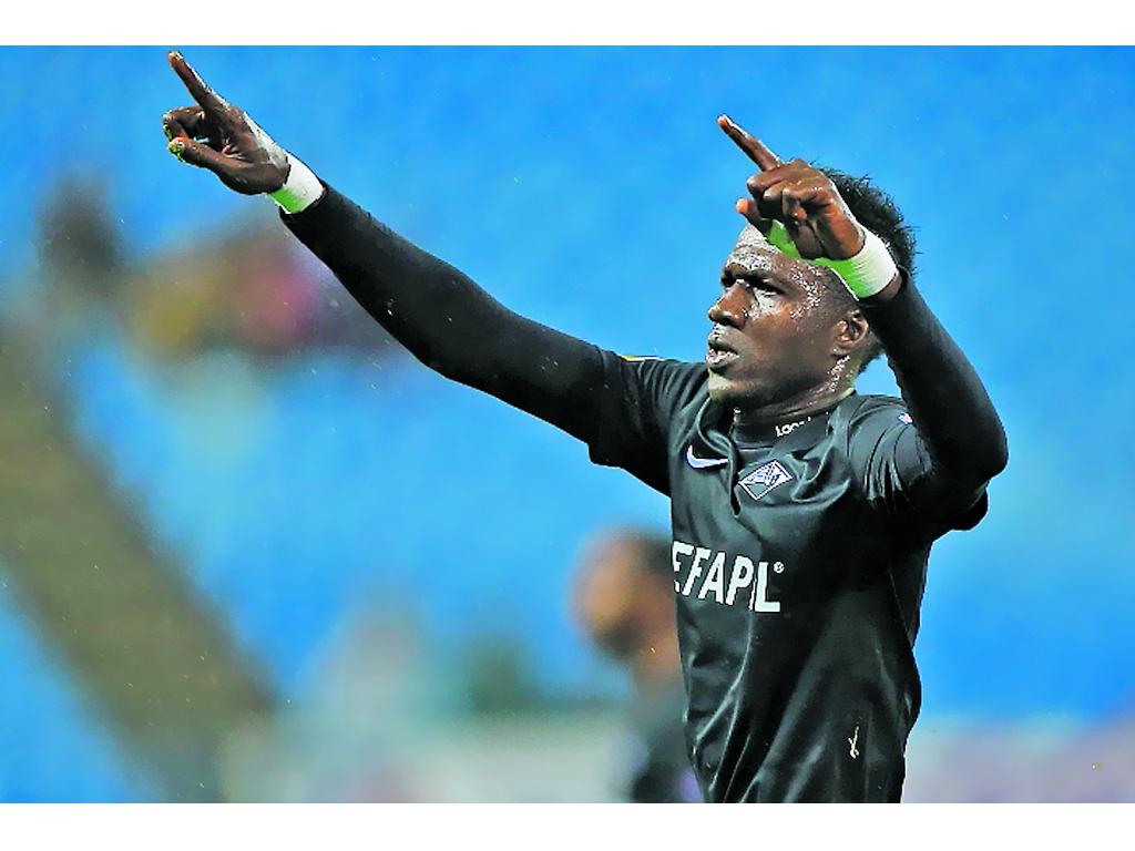 Esperanza. Salim Cisse descontó por el Coimbra.(AP)