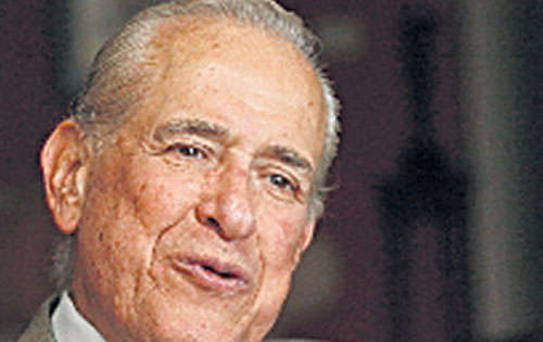 <p>La comisión evaluadora concluyó su misión. Los comisionados Luis H. Moreno, Ernesto Endara y Fernado Fernández firmaron el informe; BB&M fue descalificada.</p>