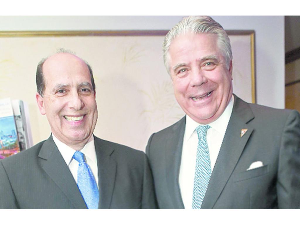 4. Juan Antonio Fábrega y Fernando Aramburu.