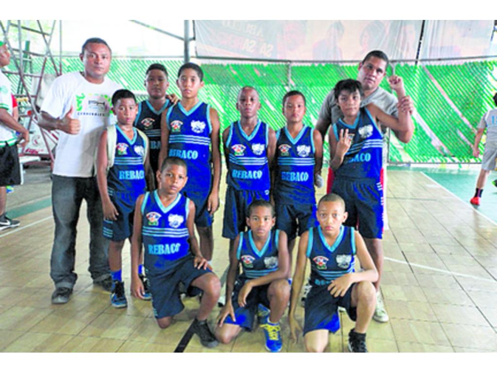 Este equipo es una muestra de que en los barrios también se juega baloncesto, ya que tuvieron un gran torneo, además de una buena conducta dentro y fuera del terreno de juego.(Academia Rebaco)