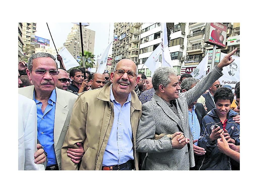 El asesor de medios de la Presidencia egipcia Ahmed el Moslimani negó hoy que el político liberal y premio nobel de la paz Mohamed el Baradei haya sido nombrado primer ministro. Foto/Archivo.<br>
