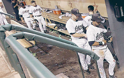 <p>Malo. Los Astros perdieron 106 partidos este año.</p>