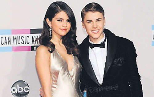 <p>Selena cuida su figura.</p>