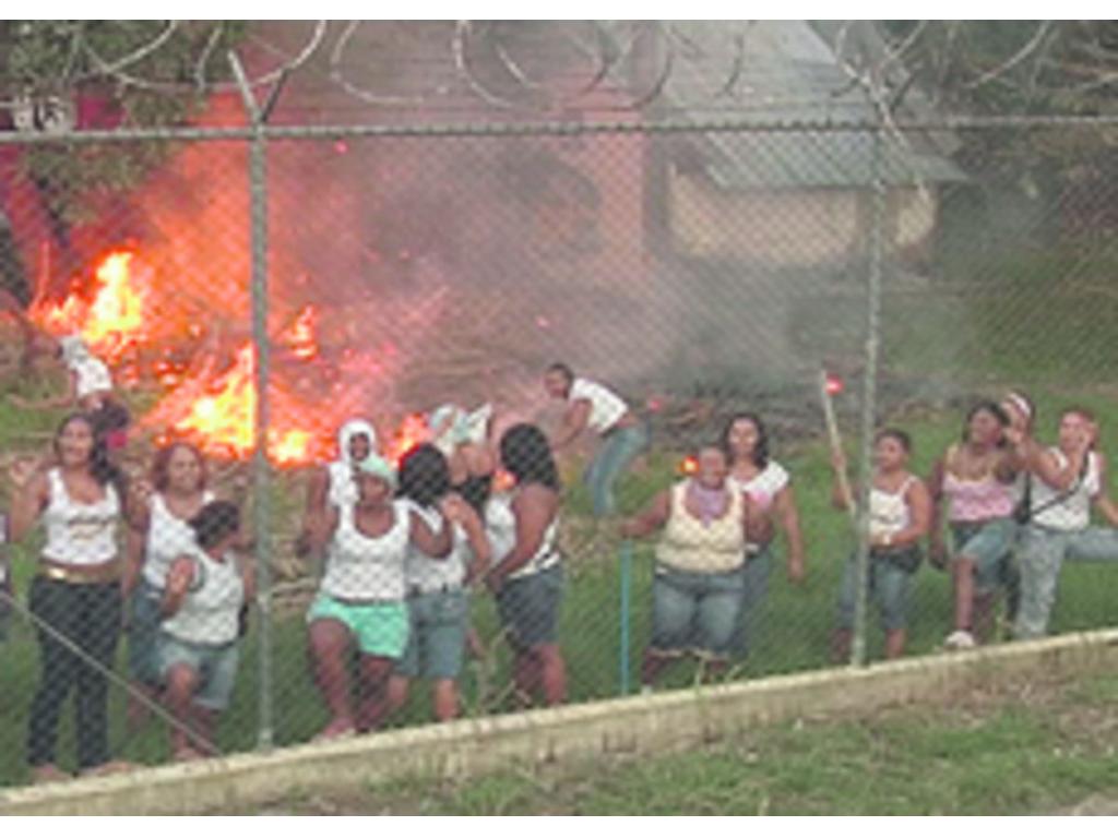 Las mujeres estaban en la prioridad del programa cuando empezó.(Archivo)