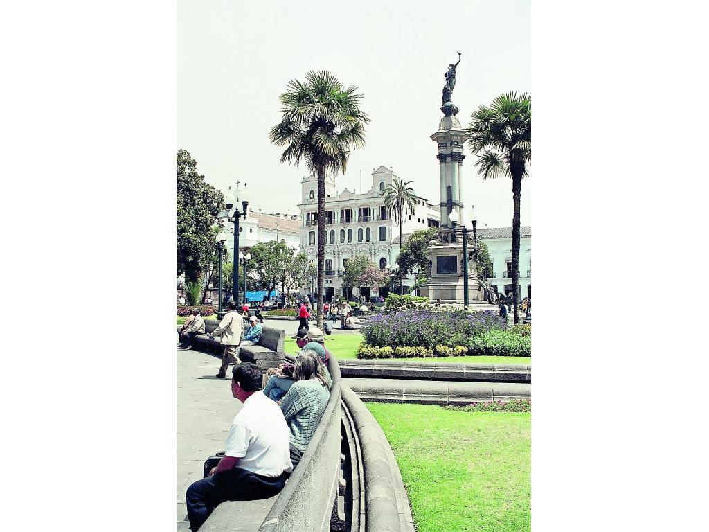 Quito. Esta es la Plaza de la Independencia o Plaza Grande. ()