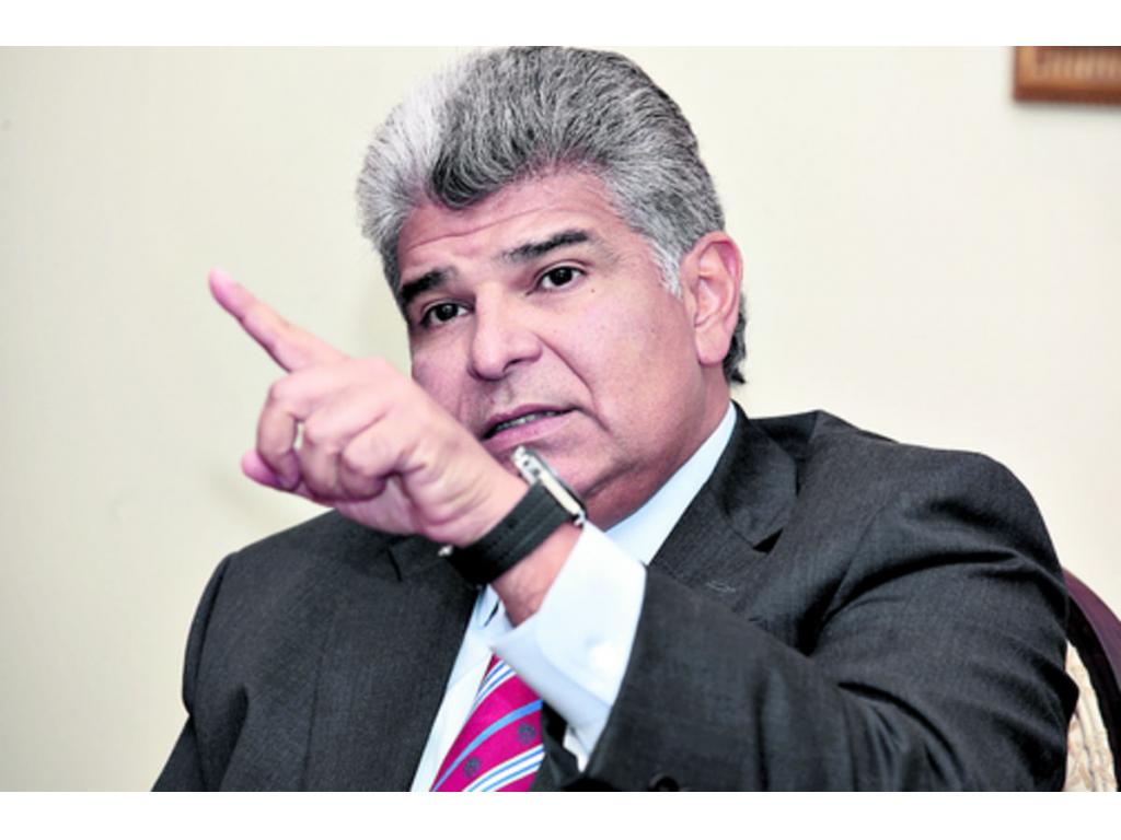 El ministro de Seguridad, José Raúl Mulino, cuestionó a Torrijos y al diputado Raúl Pineda.(Archivo)