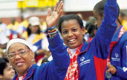 <p></p><p>Felicidad. Los atletas se emocionaron con la ceremonia.</p>