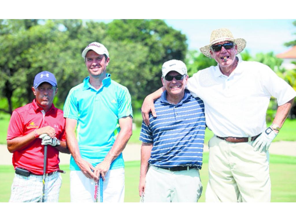 5. Lexter Knight, Alberto Socarras, Alfredo Ramírez y Ricardo Tribaldos.