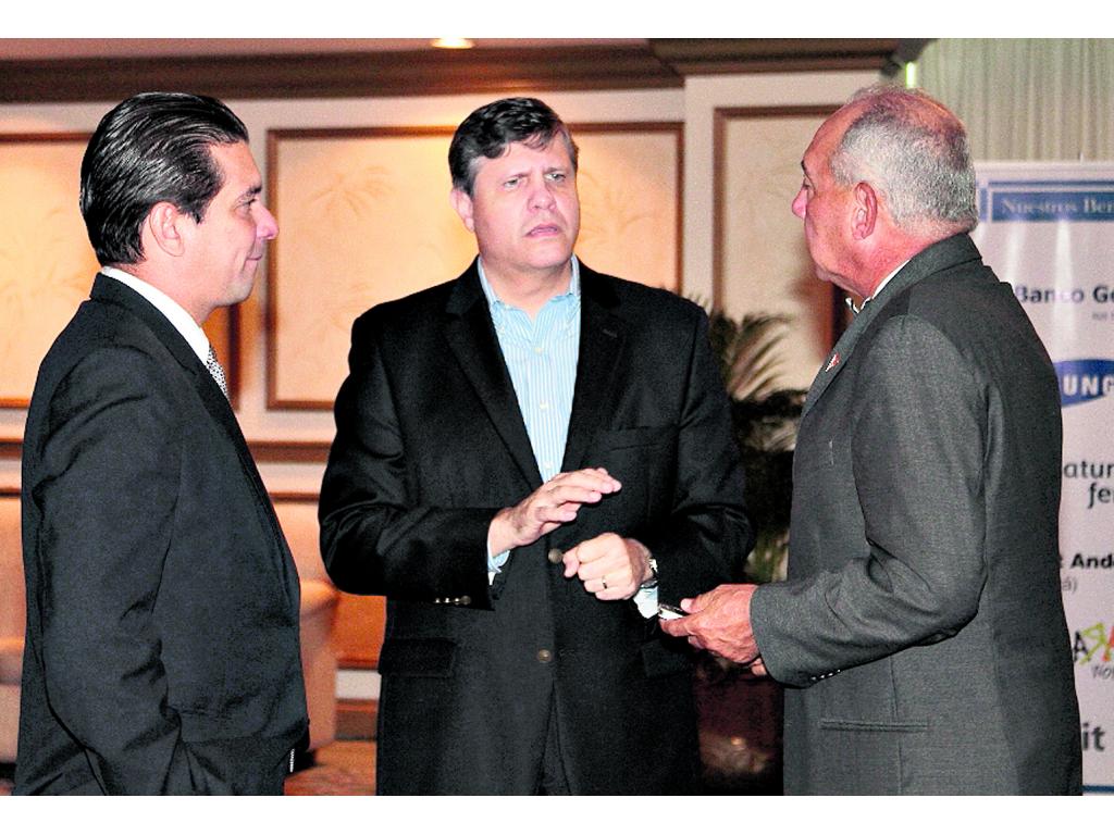 3. Juan Antonio Ledezma, Luis A. Chalhoub, Fernando Boyd, Félix Cuevas.