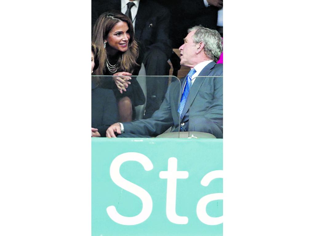 Rania conversó con George Bush.