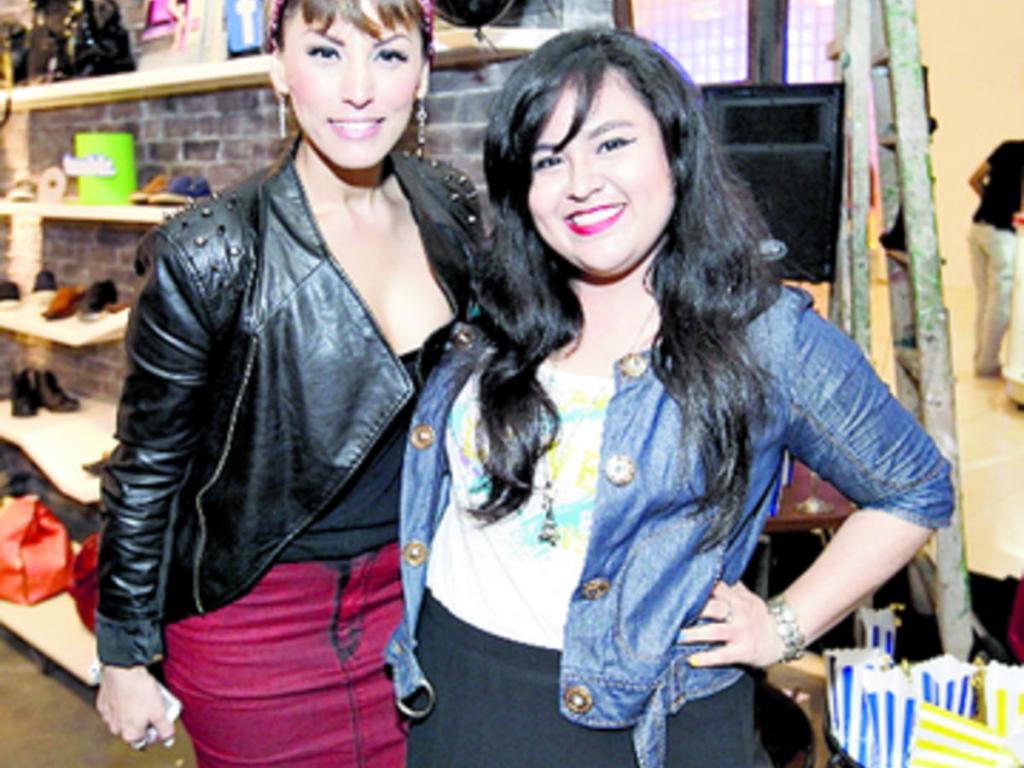 3. Ingrid De Ycaza e Ileana Madarnaz.