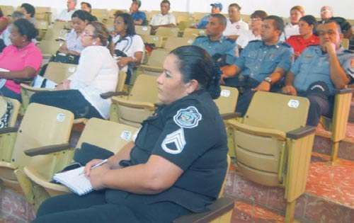 <p>Métodos Charla a padres de privados de libertad.</p>