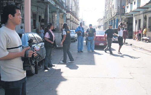 <p>Labor. La Policía no bajará la guardia ante la violencia.</p>