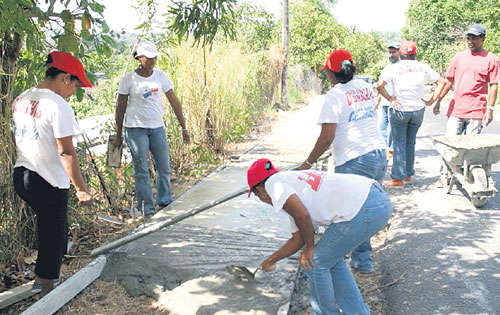 <p>Mujeres. Registraron 75 mil contrataciones en general.</p>