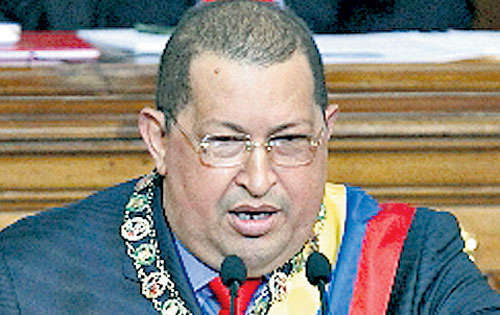 <p>El presidente de Venezuela, Hugo Chávez, indicó que si se le pide, está dispuesto a respaldar la búsqueda de un acuerdo de paz en Colombia y afirmó que él nunca ha apoyado a la guerrilla colombiana.</p>