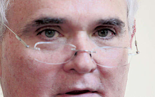 <p>Tengo mucho respeto por el trabajo que ha hecho el actual administrador, no solo en el Canal, sino que ha distinguido a Panamá y su labor hay que continuarla, y del legado que nos deja tenemos que seguir la misma dirección, haciendo algunos ajustes ne