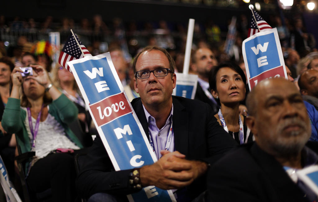 Los delegados escuchan a la primera dama Michelle Obama en su discurso en la Convención Nacional Demócrata en Charlotte. Foto: AP