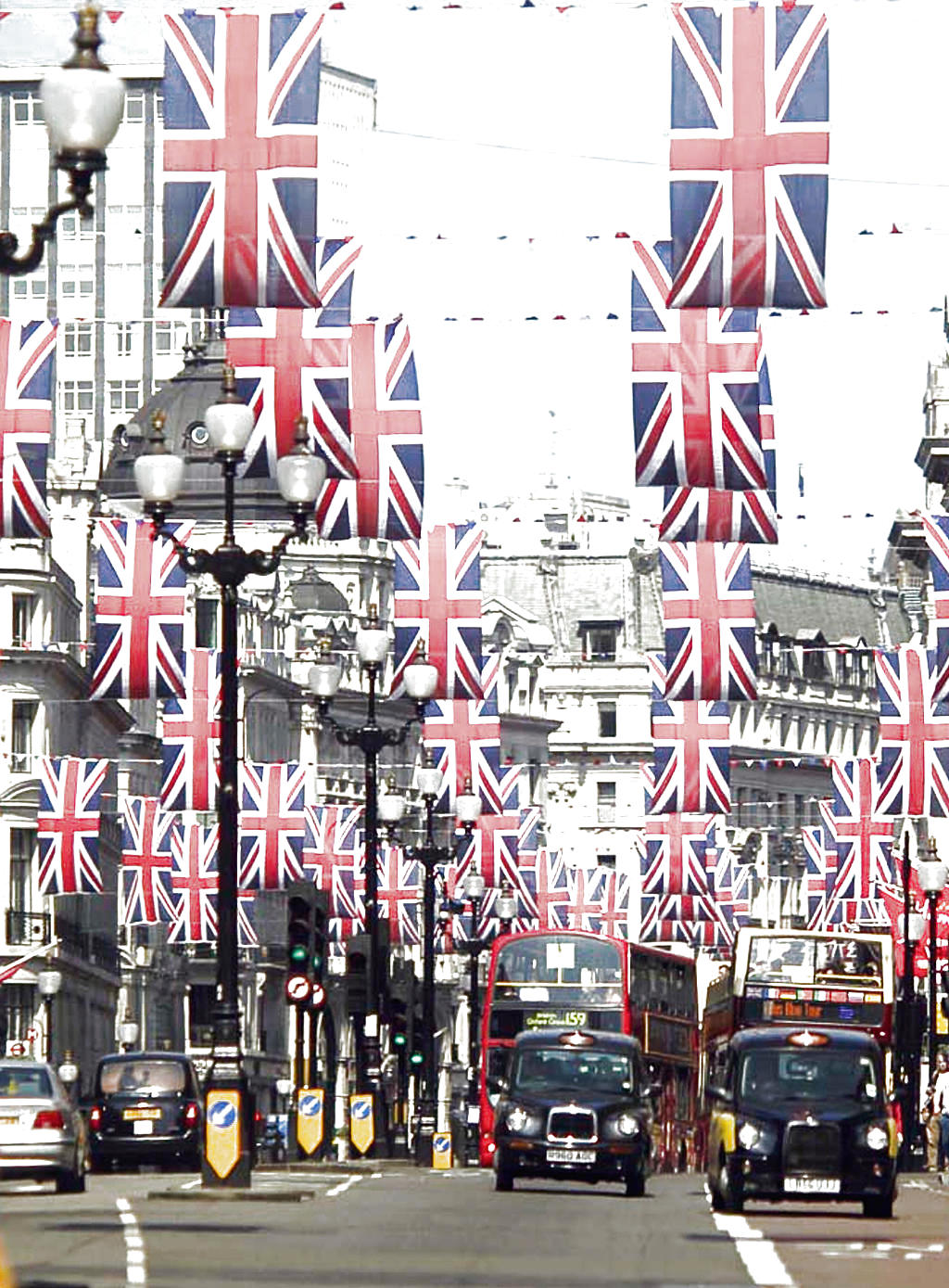 Avenidas. Las calles de Londres están vestidas de fiesta.(Archivo)
