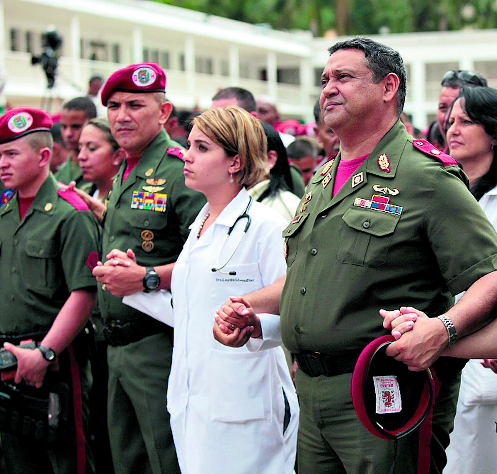 Misa. Oran por la salud del presidente.(EFE)