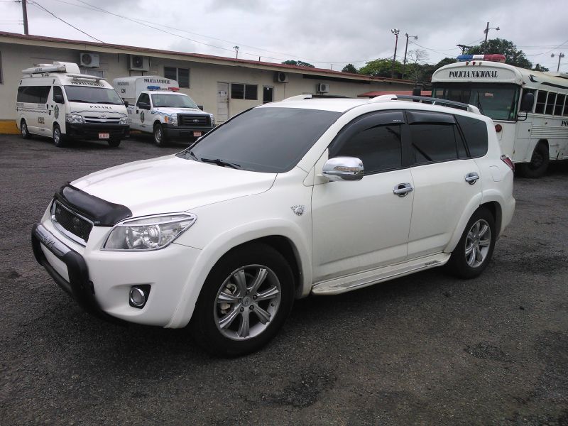 El sujeto viajaba en un vehículo Rav 4. Foto/Luis René Ábrego