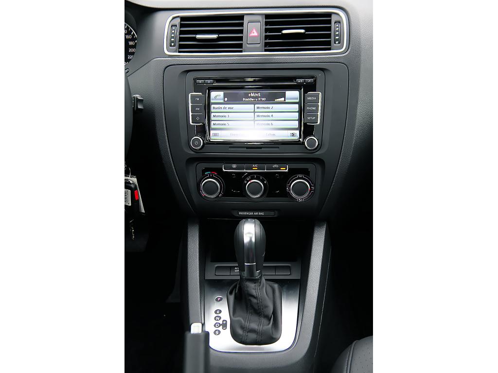Volkswagen Jetta 2013()