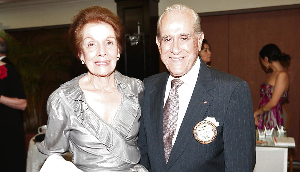 Josefina de Moreno y Luis H. Moreno.()