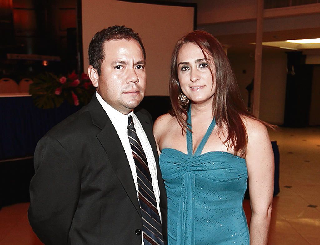 Aquiles Espino y Luz Chávez.()