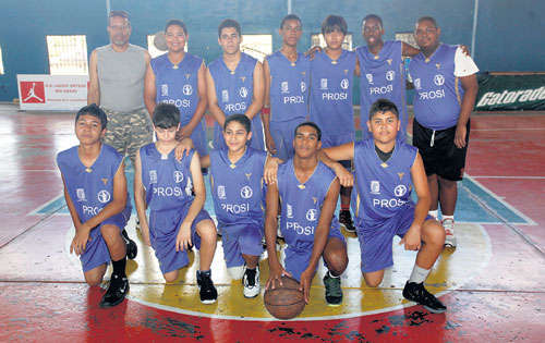<p>Subcampeón. Juan Díaz se quedó con el segundo lugar.</p>