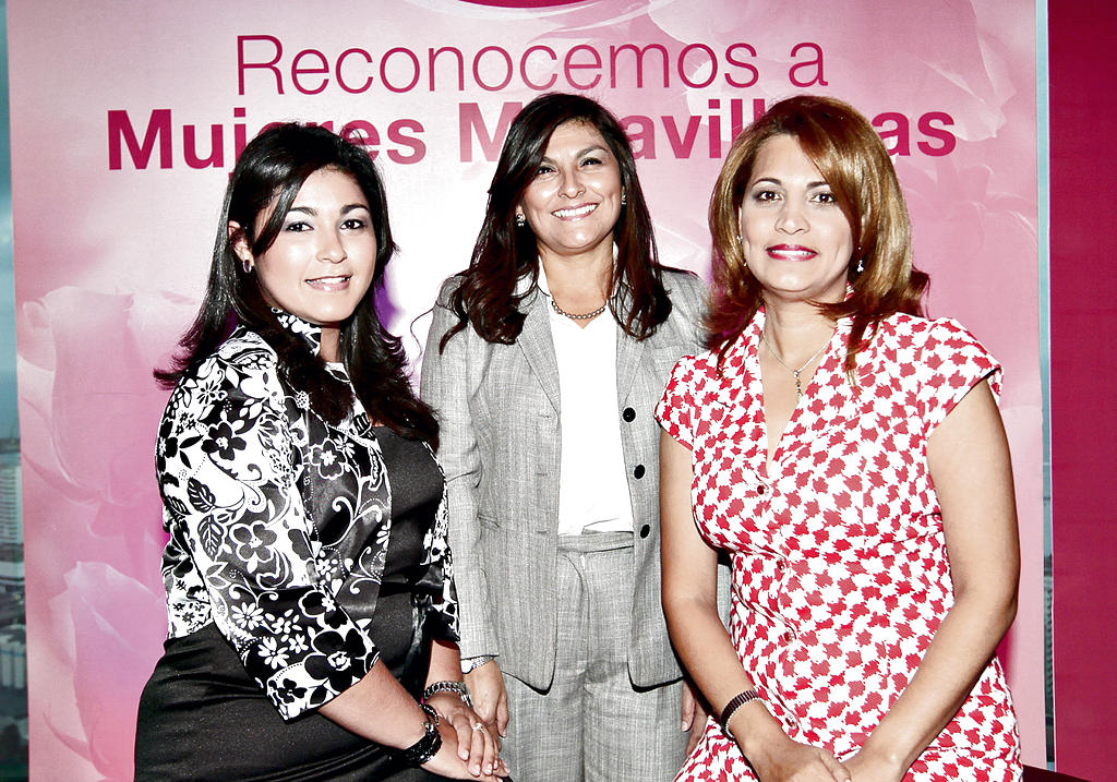 Yariseth Muñoz, Mayra de Román y Fulvia Morales.(Abel Rodríguez)