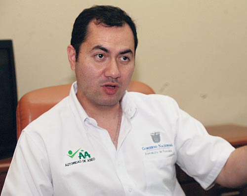 <p>Ernesto Chong Coronado. Ex asesor del colombiano David Murcia Guzmán. </p>