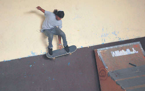 <p>Deporte. La práctica del skate ha crecido.</p>
