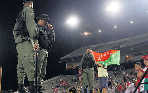 <p>Gasto. La seguridad le sale costosa a la Fedebeis.</p>
