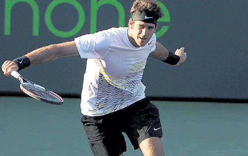 <p>Acción. Juan Martín del Potro devuelve la bola al croata Marin Cilic.</p>
