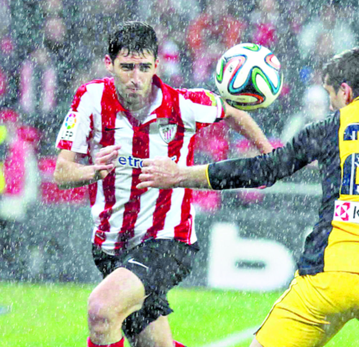 Señaló que con el Athletic Club en la cuarta posición y el Real Madrid "en el mejor momento" de la temporada, "todo pinta" a que el clásico liguero que va a enfrentar a ambos equipos mañana en San Mamés "va a ser un buen partido". "Es un partido de mucha