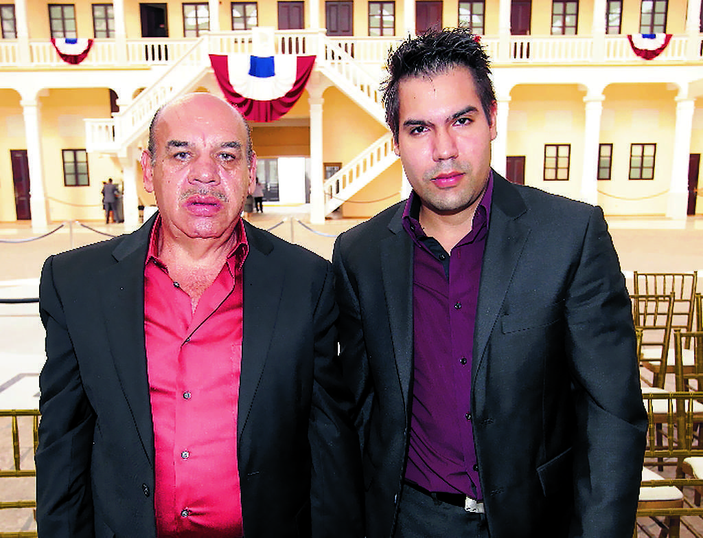 Héctor Vélez y William Vélez.()