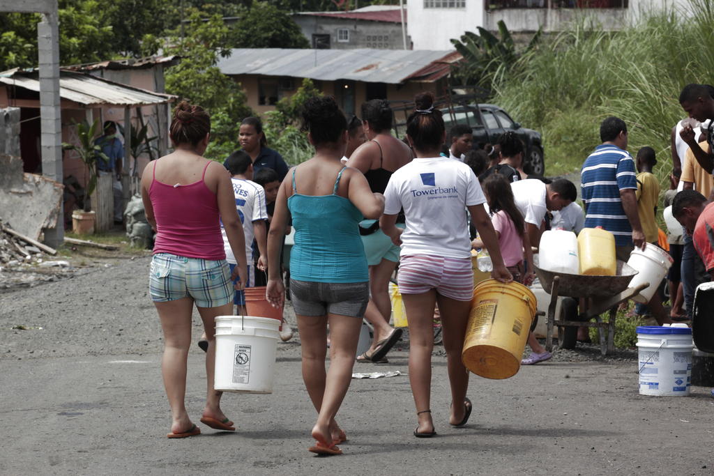 Moradores de El Progreso, Alcalde Díaz. Foto: Víctor Arosemena<br>