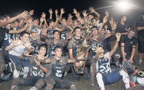<p>Triunfo. Equipo de la AIP, campeón de 2011.</p>