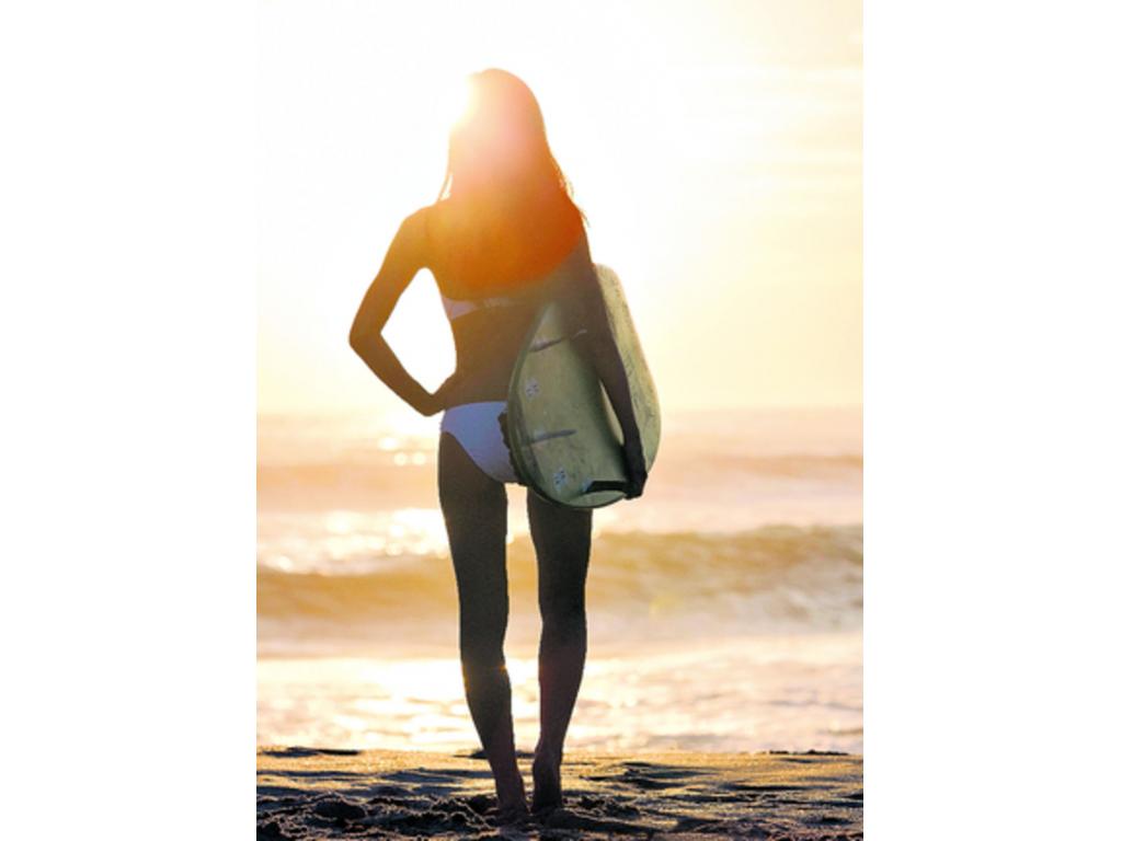 Destino ideal para practicar surf y otros deportes acuáticos.