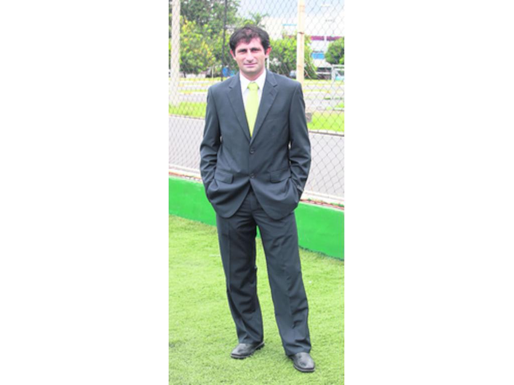Víctor Suárez, técnico del Millenium UP.(Anayansi Gamez)