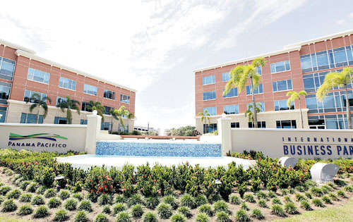 <p>Desarrollo. Panamá Pacífico se encuentra en Howard.</p>