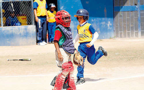 <p>Labor. Herrera está trabajando en las categorías menores.</p>