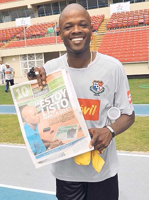 <p>Julio Dely Valdés</p>