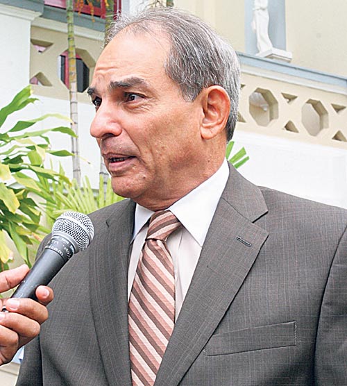 <p>José Troyano</p>