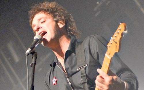 <p>Solista. Cerati durante su presentación en las Islas de Atlapa.</p>