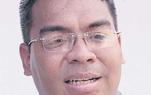 <p>Félix Roberson</p>
