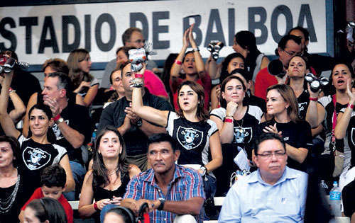 <p>Fanaticada. Barra apoyando al equipo Brader.</p>