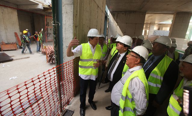 Los diputados escucharon sobre las facilidades del proyecto.(Carlos Lemos)